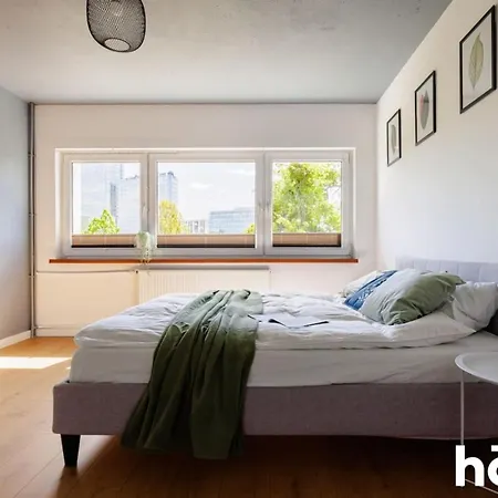 The Sunny Nest - Homfi Varsóvia