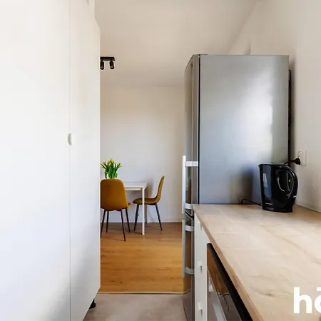 The Sunny Nest - Homfi Apartamento *