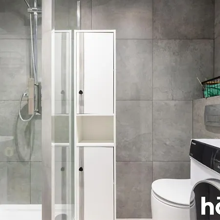 The Sunny Nest - Homfi Apartamento